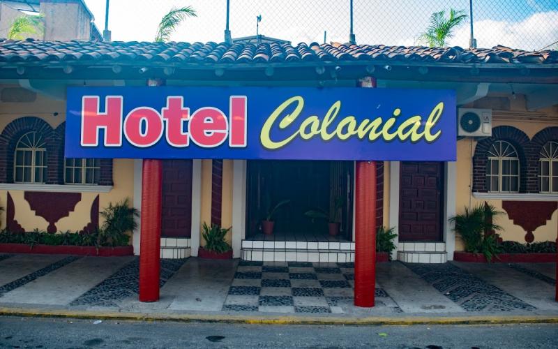 Hotel Colonial Zihuatanejo 