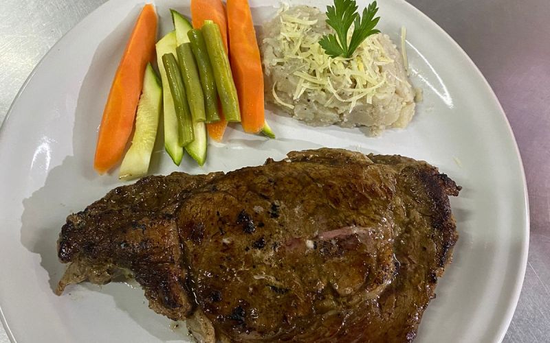 Platillo Carnes.jpeg